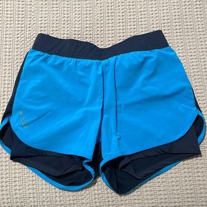 Columbia shorts